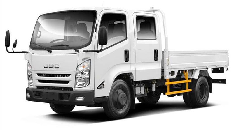 Double Cabin Pickup for Rent in Dubai